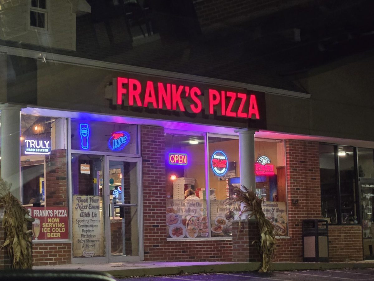 Frank's Pizza located in Flanders